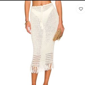 Angelina Midi Skirt in Ivory
MORE TO COME